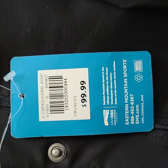 NWT Eastern Mountain Sports women's black Compass Anorak Jacket, Size M - Picture 5 of 8